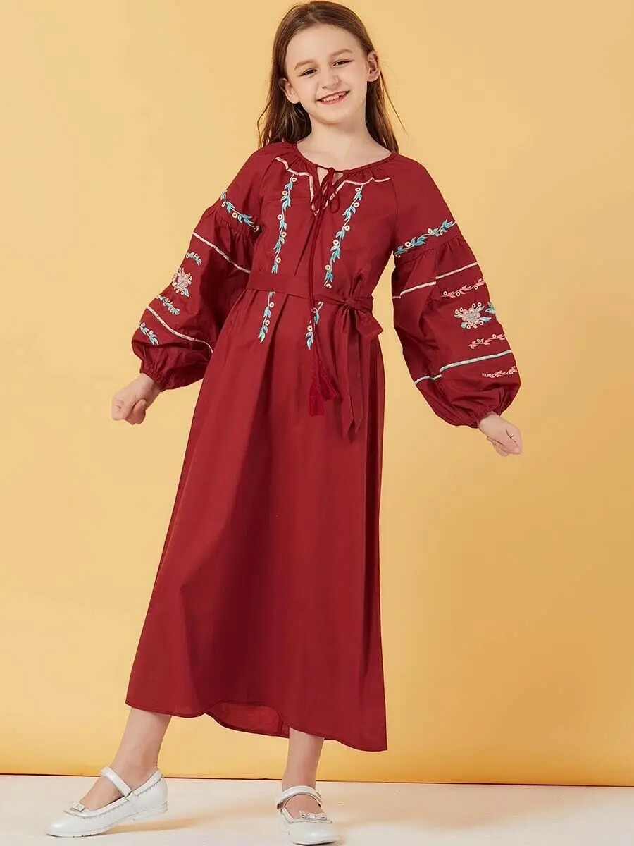 Длинное платье для мамы и дочки с вышивкой «Абая», мусульманское платье с пышными рукавами для женщин и девочек одинаковые комплекты для семьи свободные платья размера плюс