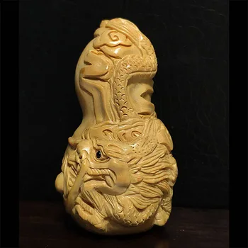 

Q4308 - 2 " Hand carved Boxwood Netsuke - Dragon On Gourd