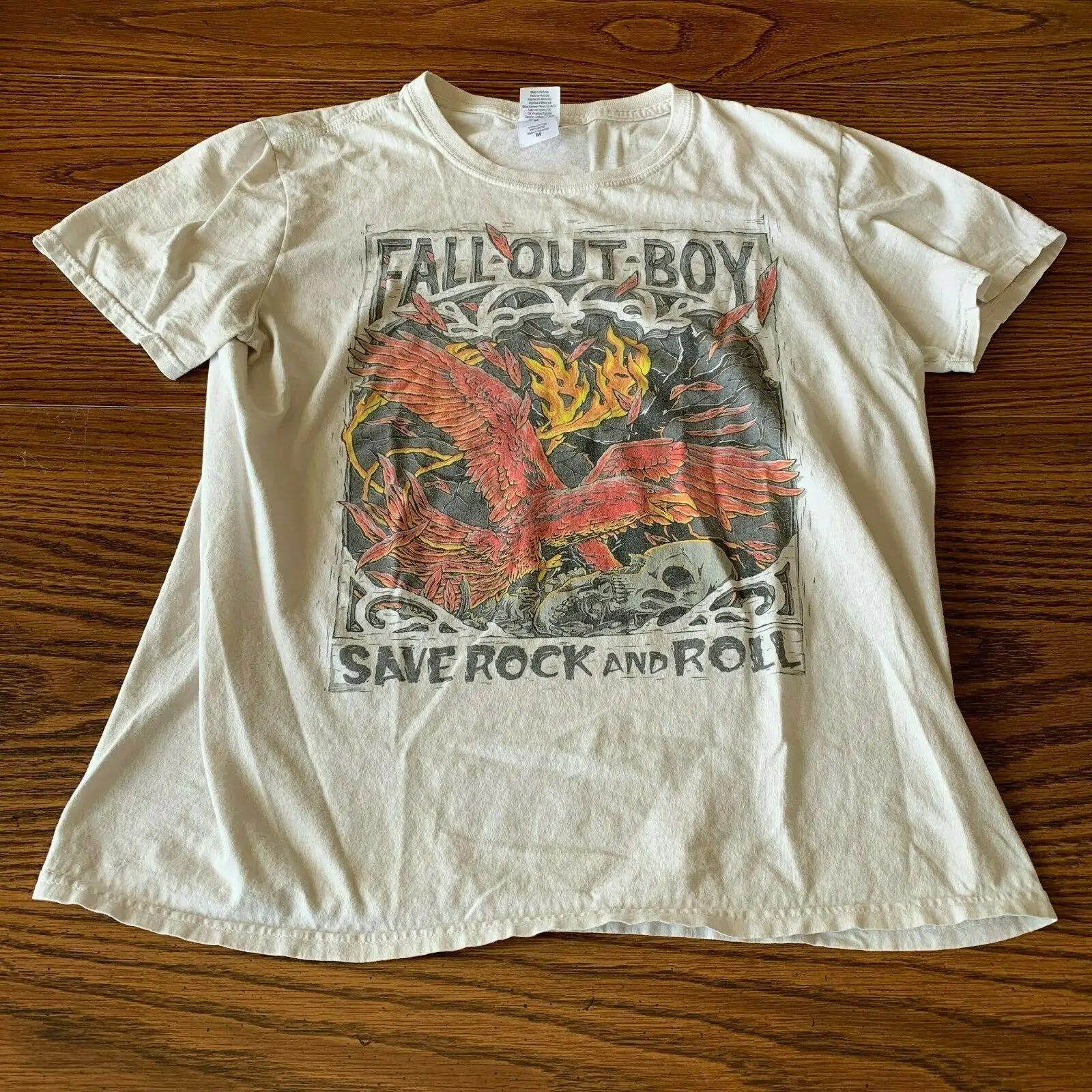 Men's Fall Out Boy Save Rock and Roll Band T Shirt Size: M Medium Basic Tops |
