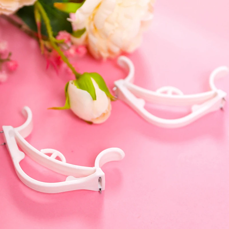 

Corner Hook Banner Hunging Accessories No Trace Balloons Garland Bunting Ceiling Wall Accessories