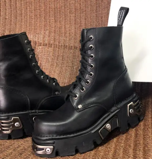 

Winter Riding boots Woman Square Toe Lace-up Thick Heels Boots Sexy Black Motorcycle Leather Boots Rivets Shoes
