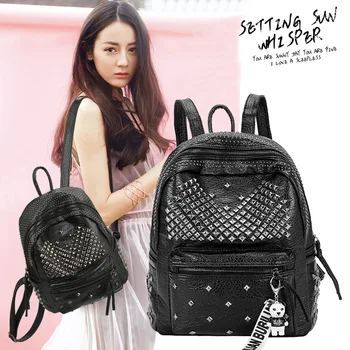 

2020 Riveting Nail Backpack Female Casual Backpack Korean Version of the Pu Women's Fashion Travel Mini Bag