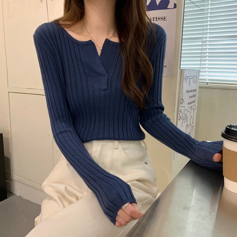 

2021 Autumn And Winter Korean Version Of V-neck Sweater Sweater Bottoming Shirt Solid Color Slim Fit Inside Can Be Worn Outside