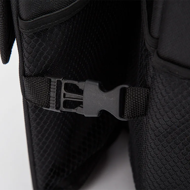 3520194288_1852351501