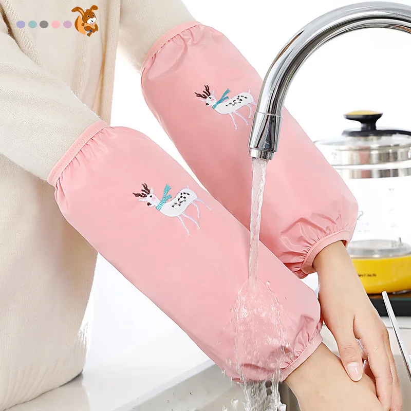 

Cute Colorful Arm Sleeves Waterproof Sleeves Elk Print Oilproof Women Antifouling Sleeves Home Kitchen Cleaning Accessories
