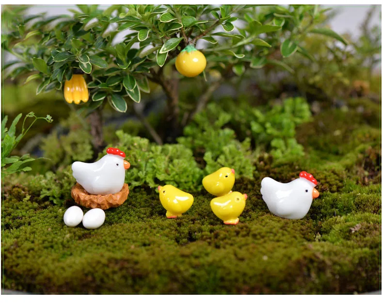 Wholesale Plants Ornaments Cute Mini Yellow Chicken Hen Coop Eggs Figures Micro Landscape