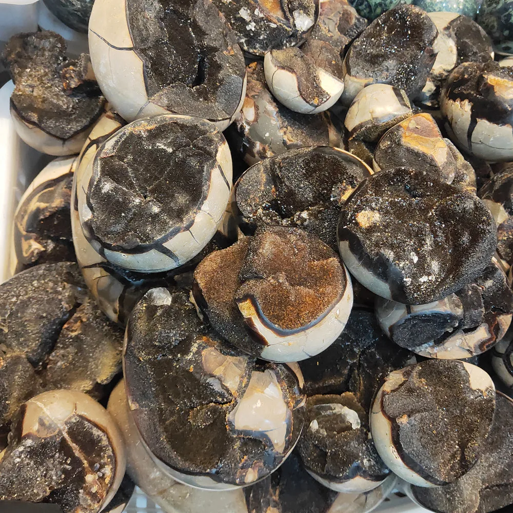 Wholesale natural septarium crystal egg geode septarian quartz stone geode Crystals Healing Chakra home decoration 6