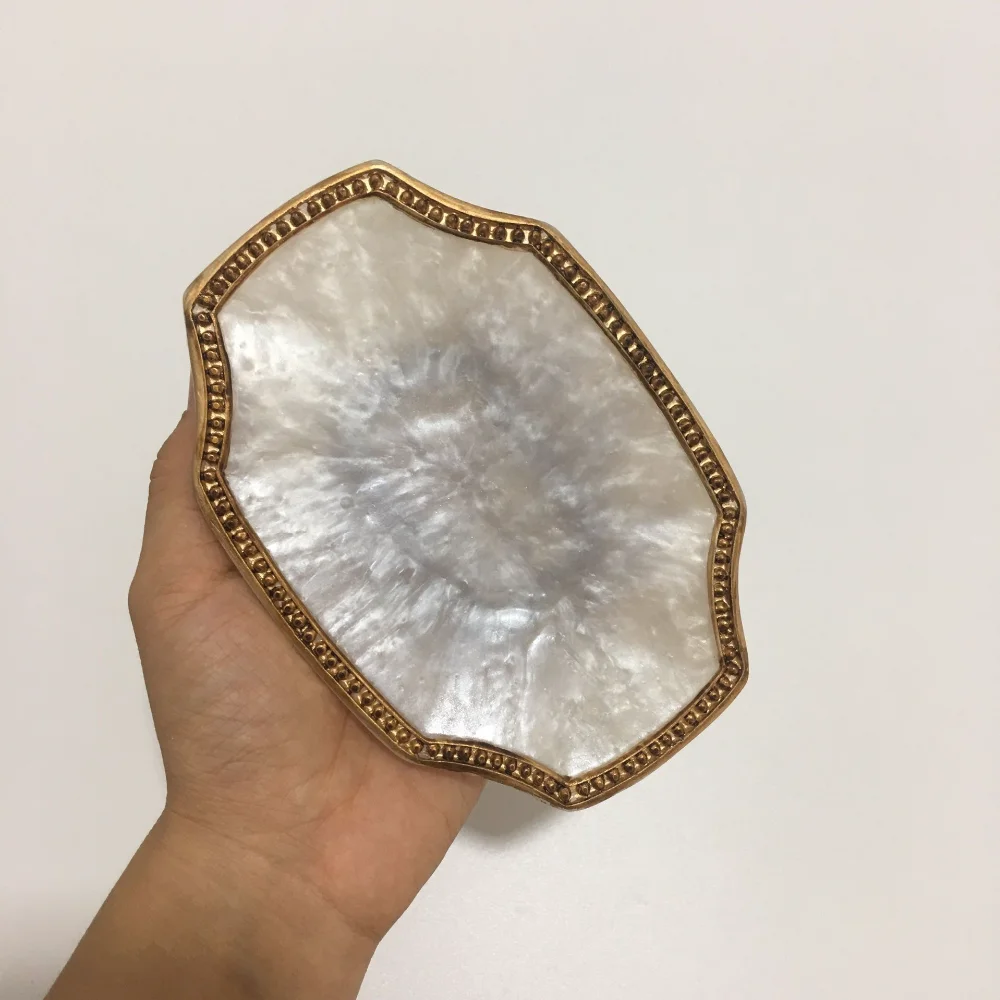 ADD7D33D94BEE5B6CD7A17AE64F7C290