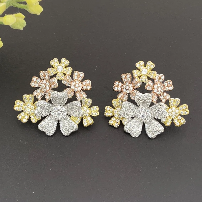 

Lanyika Fashion Jewelry Elegant Little Flower Micro Plated Earrings For Women Wedding Banquet Daily Popular Best Gifts