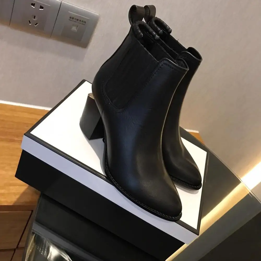 Красивые женские ботинки; Новинка года; сезон осень-зима; обувь из натуральной кожи; женская обувь на необычном каблуке; шикарный дизайн; Zapatos De Mujer