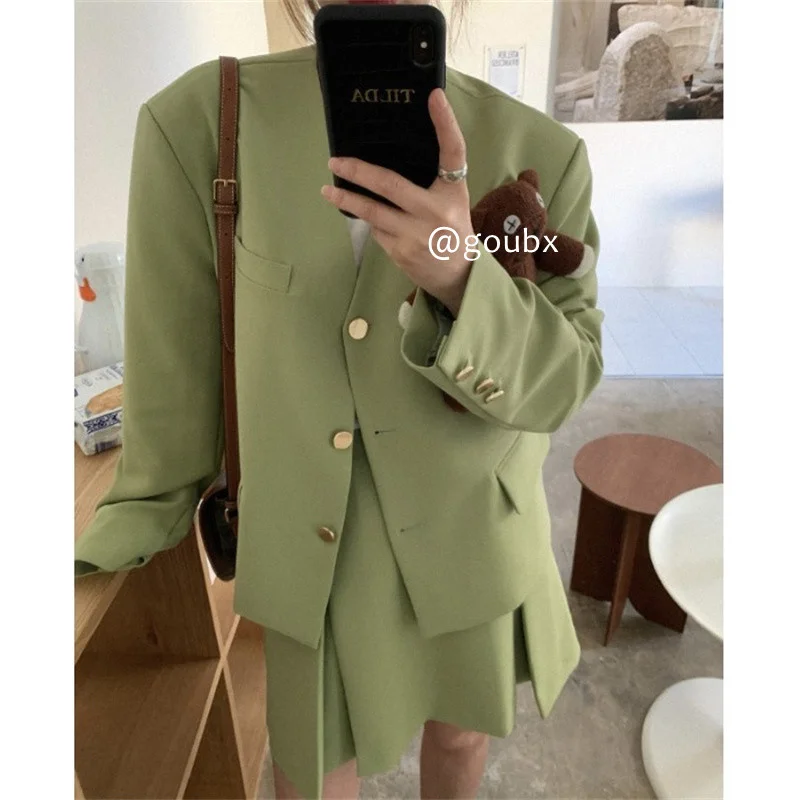 Цветной и v-образный вырез Модный повседневный изящный женский - Цена: 1 818,65 - 2 265,96 руб.