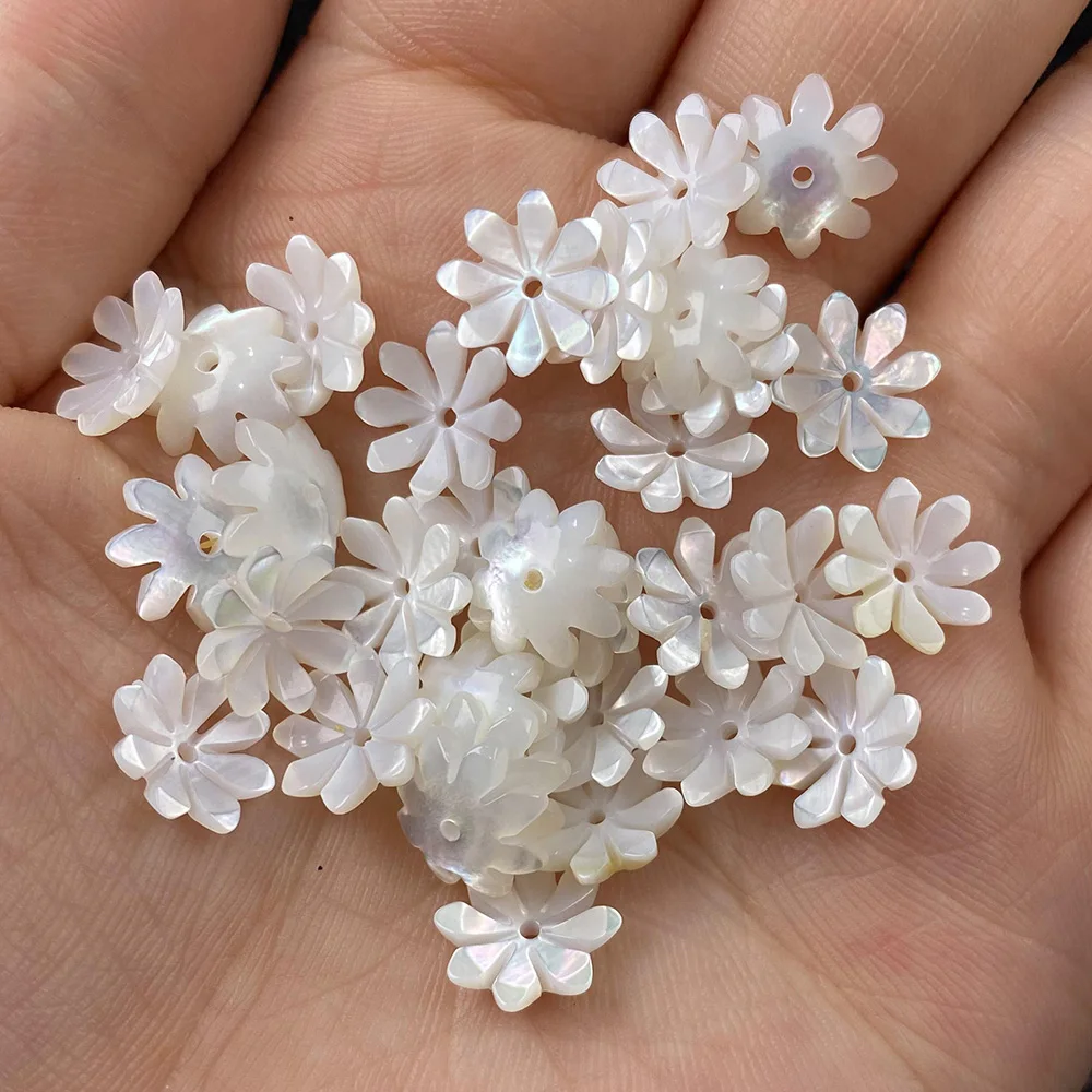

Shell Beads Carved-flowered Accessories White Loose Shell For Jewelry Making Bracelet Earring Handiwork Sewing Accessory