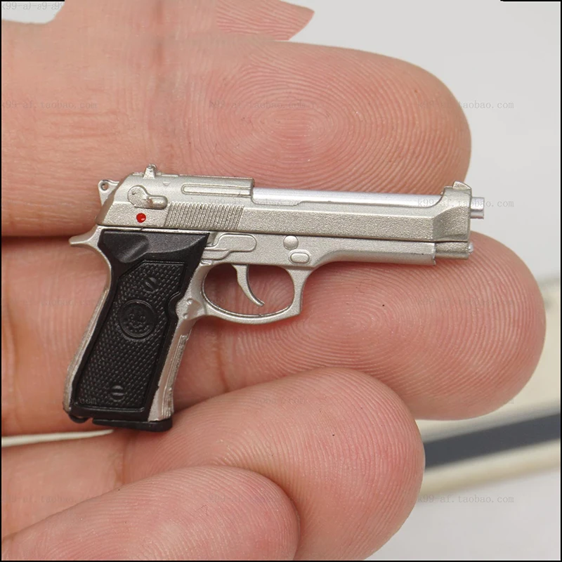 

1/6 Silver M9 Secondary Weapon Gun Models for 12''Figures Bodies Accessories