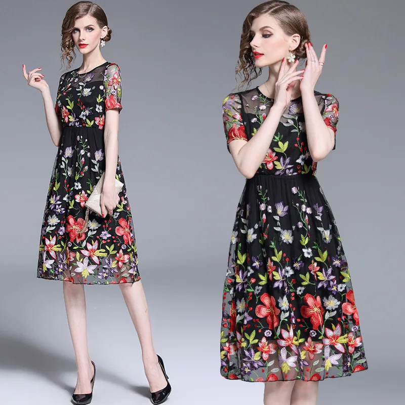 

Europe And America High-End Elegant WOMEN'S Dress Elegant Machine Embroidery Waist Hugging a Sub-Gauze Embroided Dress