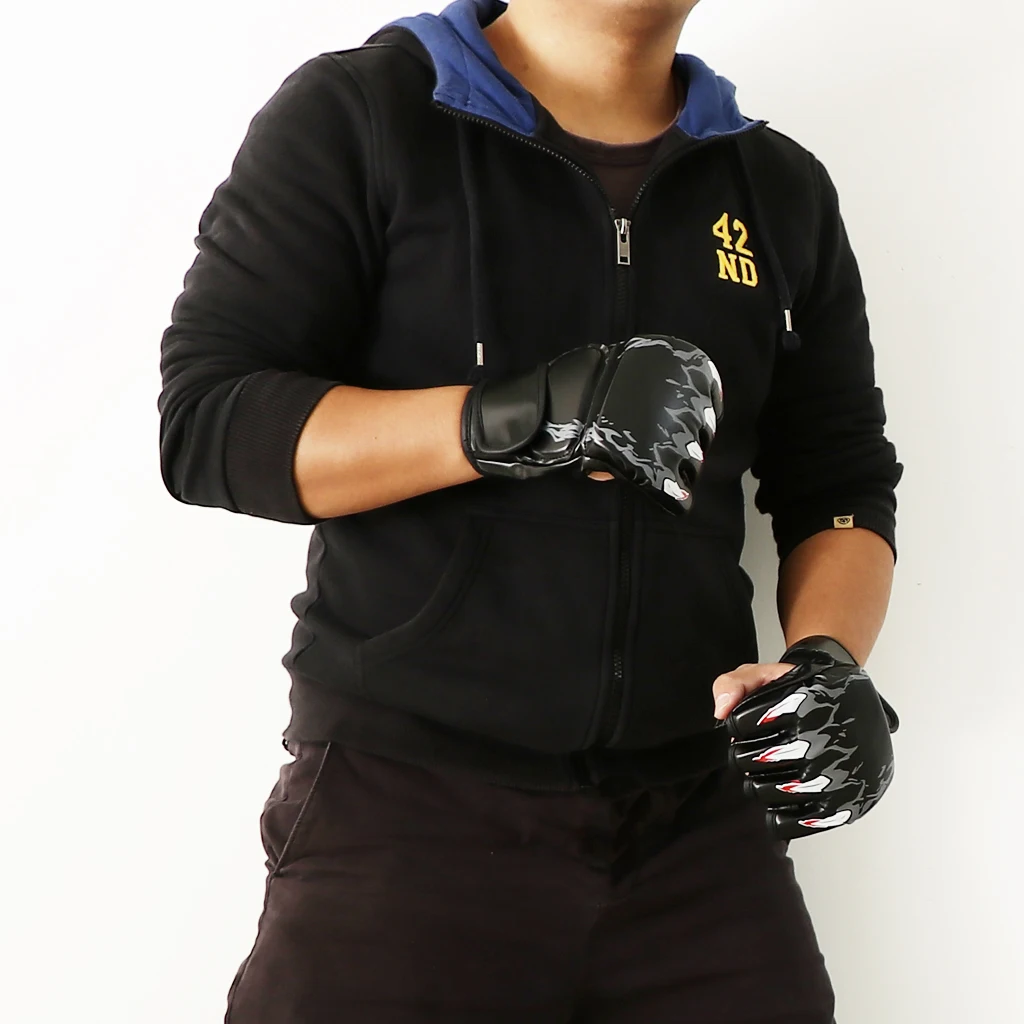 Women Men Pu Leather Half Finger Boxing Gloves Glove For MMA  Sparring Fight Punching Mitts Kickboxing Glove Mitts