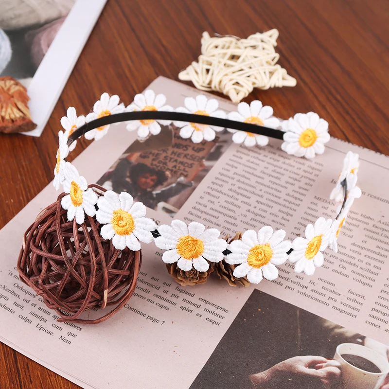 Boho Chic Candy Daisy Girls Hair Bands Women Solid Embroidery Flower Headbands Kids Chrysanthemum Headwear Hair Accessories star hair clips Hair Accessories