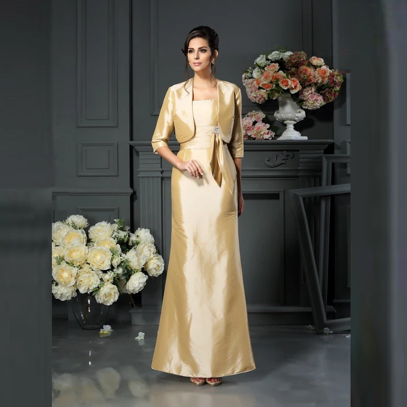 

Charming Two Pieces Jinger Mother of the Bride Dresses With Jacket Shoulders with Straps Beaded Pleating Wedding Party Gowns