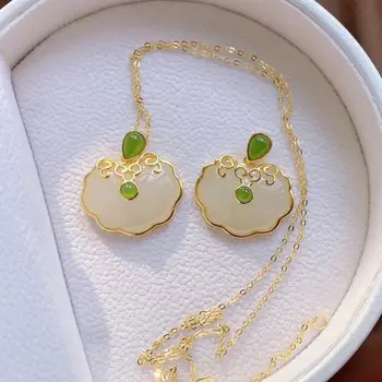 

Newsilver inlaid natural Hetian jade pendant Chinese style retro temperament super high technology niche design women's necklace