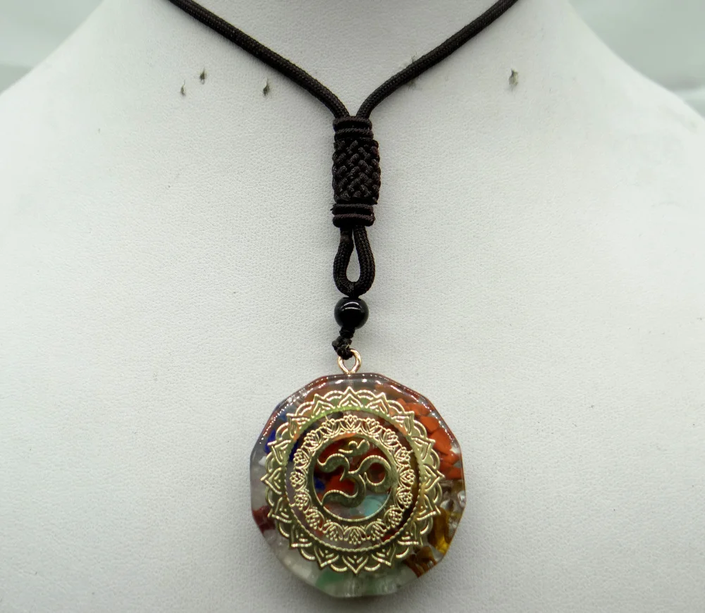 

8pc Retro Colorful Natural Stone Lapis Amethysts Chakra Orgone Energy Beads PeChips Ndulum Amulet Reiki Healing Pendant Necklace
