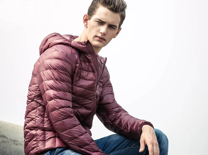 Plus Size S-5XL Mens Hooded Jacket Coat 90% Duck Down Filler Ultra Light Spring Autumn Male Winter Warm Coat+ Portable Bag