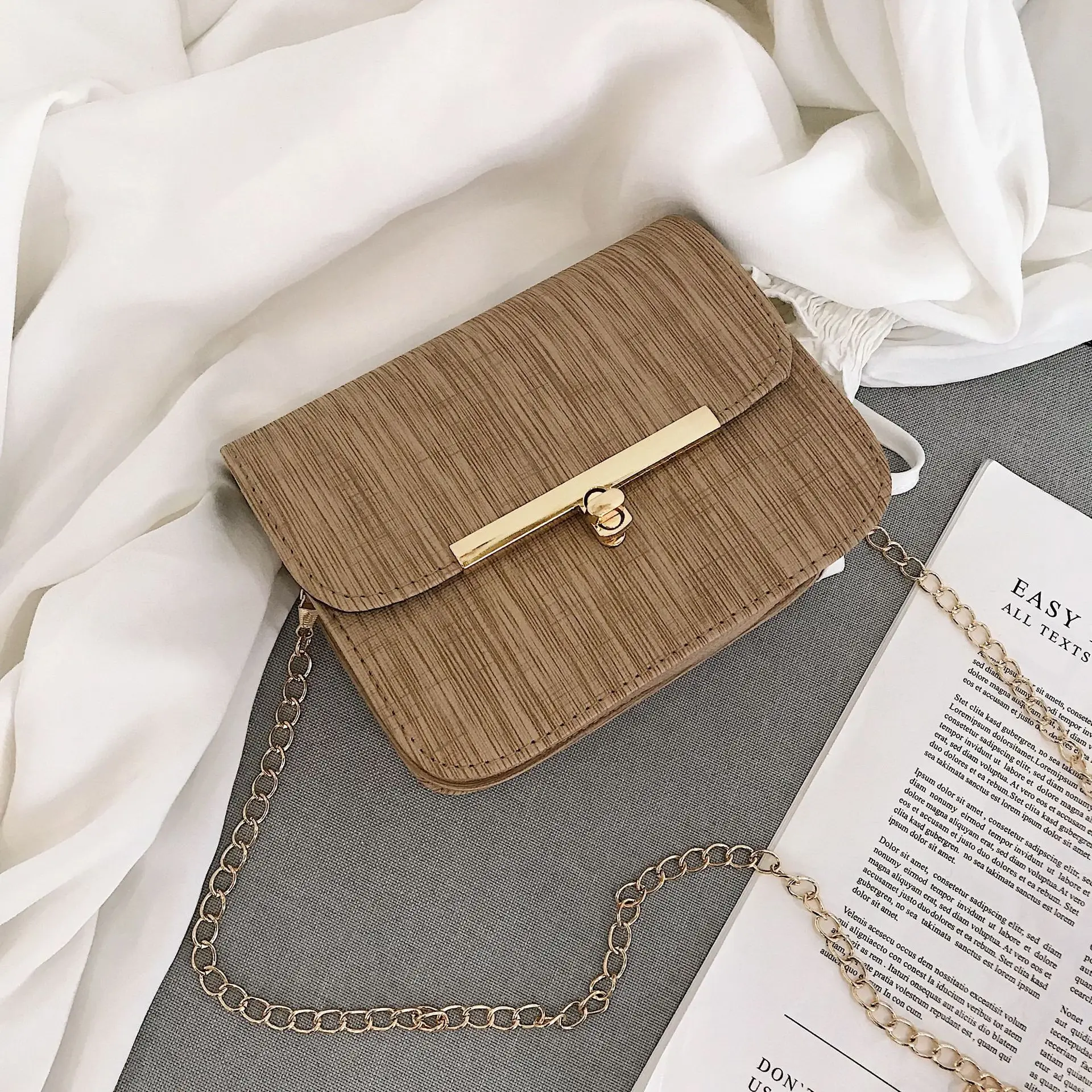 

2019 New Style WOMEN'S Bag Europe And America Style Korean-style Versatile Shoulder Oblique Chain Turnlock Square Sling Bag
