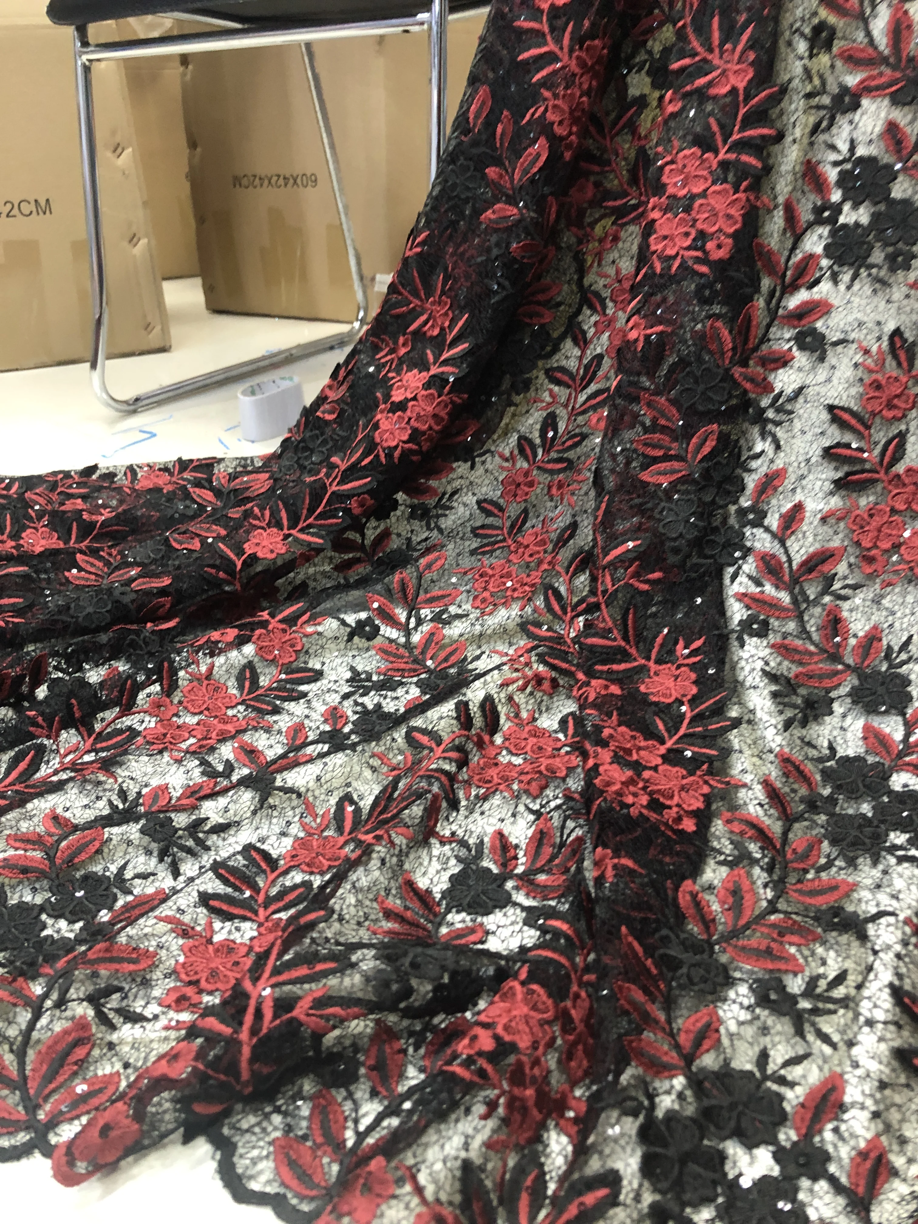 

Red Black Tulle Mesh Net Lace Fabric Beautiful Bridal Dress Material African French Tulle Flower Mesh Laces Fabric