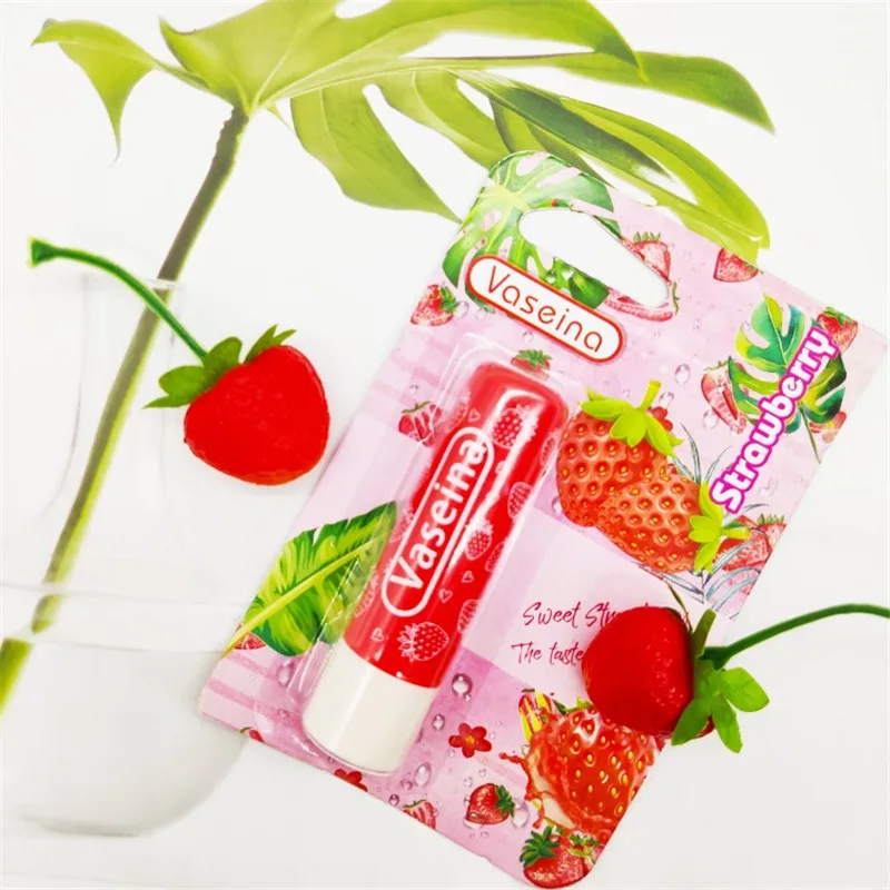 Natural Nutritious Lip Balm Cute Makeup Long Lasting Moisturizing Lips Balm Cosmetics Fruit Favour Lip Balm - Color: Strawberry