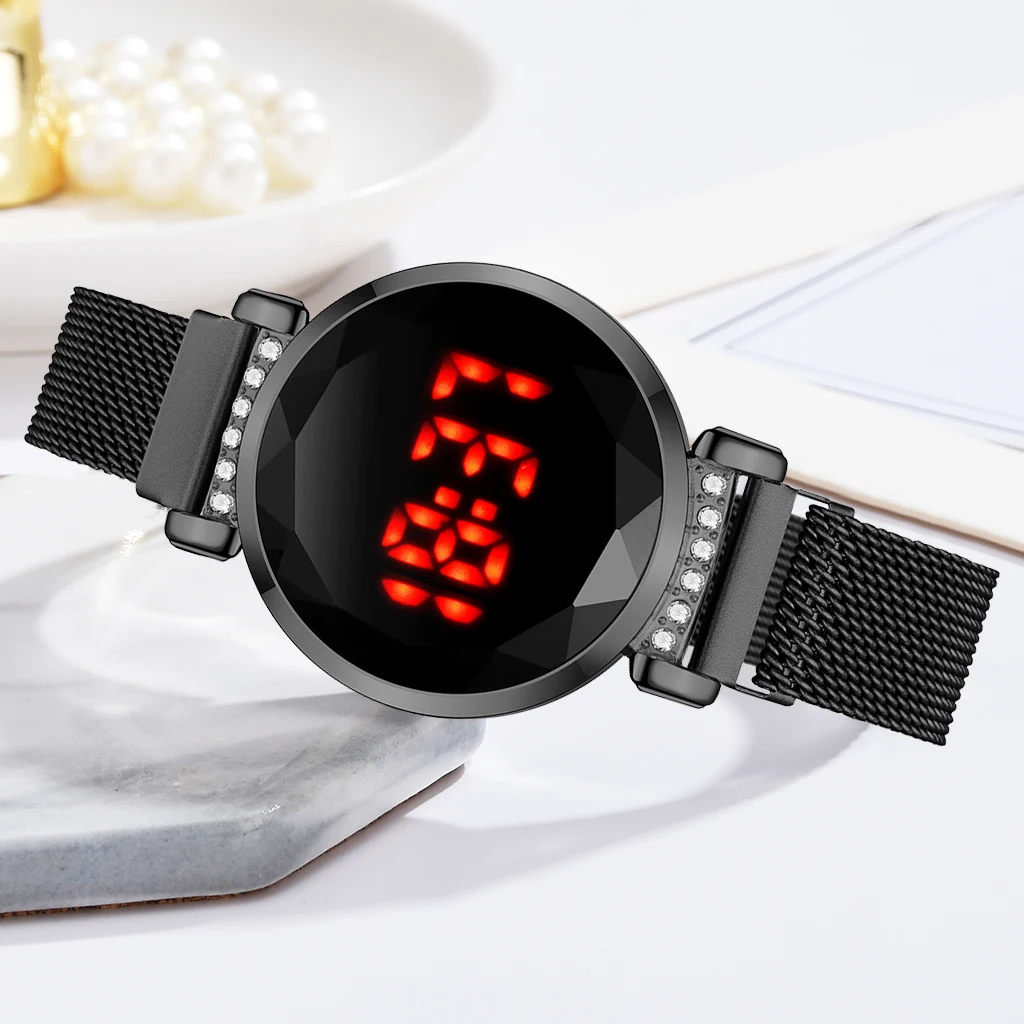 Luxury Women Magnetic Quartz Wristwatch Rose Gold Red LED Digital Bracelet Watch Quartz Watch Ladies Clock relogio feminino