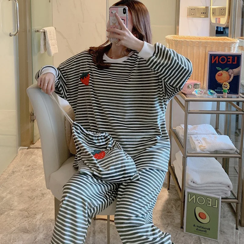 

Womens Pajamas Sets Fashion Lady Thick Flannel Home Clothes Personality 2019 Autumn Long Sleeved Women Pyjamas Sets Nightwear