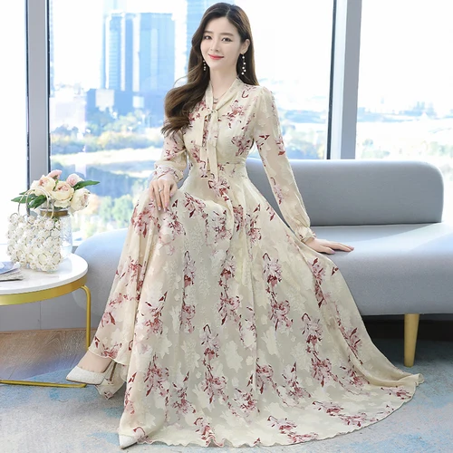 2021 New Spring And Autumn Dress Black And White Apricot Print Long Skirt High Quality Oversized Flower Long Sleeve Women's Chif apricot