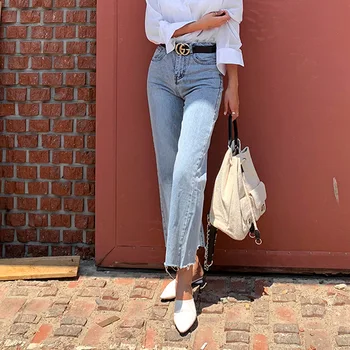 

Women Denim Jeans Fashion Streetwear Blue Button Fly Loose Wide Leg Denim Jeans Vintage High Waist Tassel Long Jeans Pants 2020