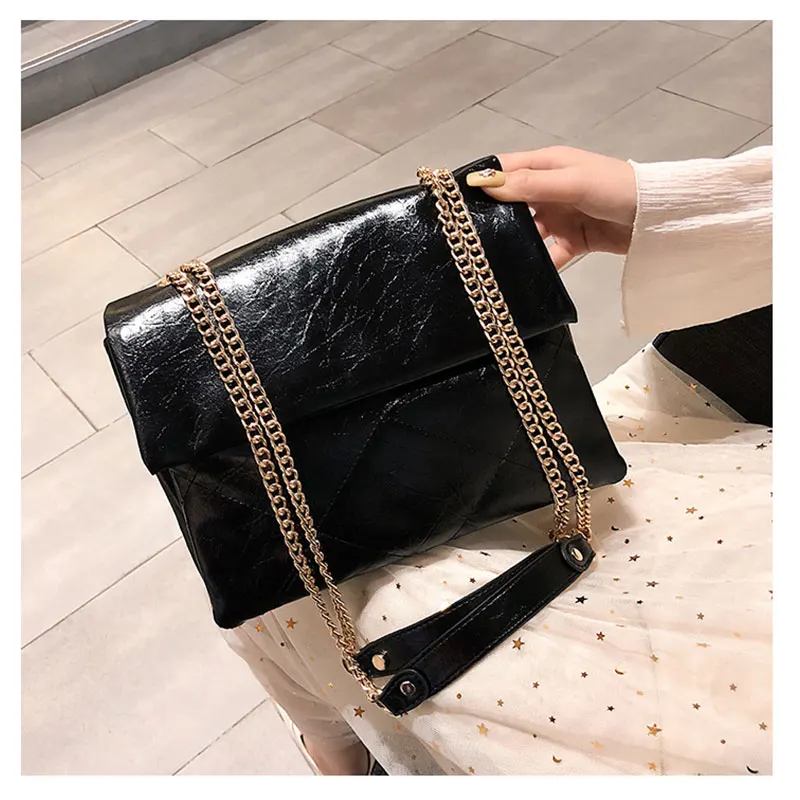 

Women's Fashion Leather luxurious Design Quilted Large Capacity Handbag Retro Chain OL Crossbody Bag Shoulder Bag Office Daily