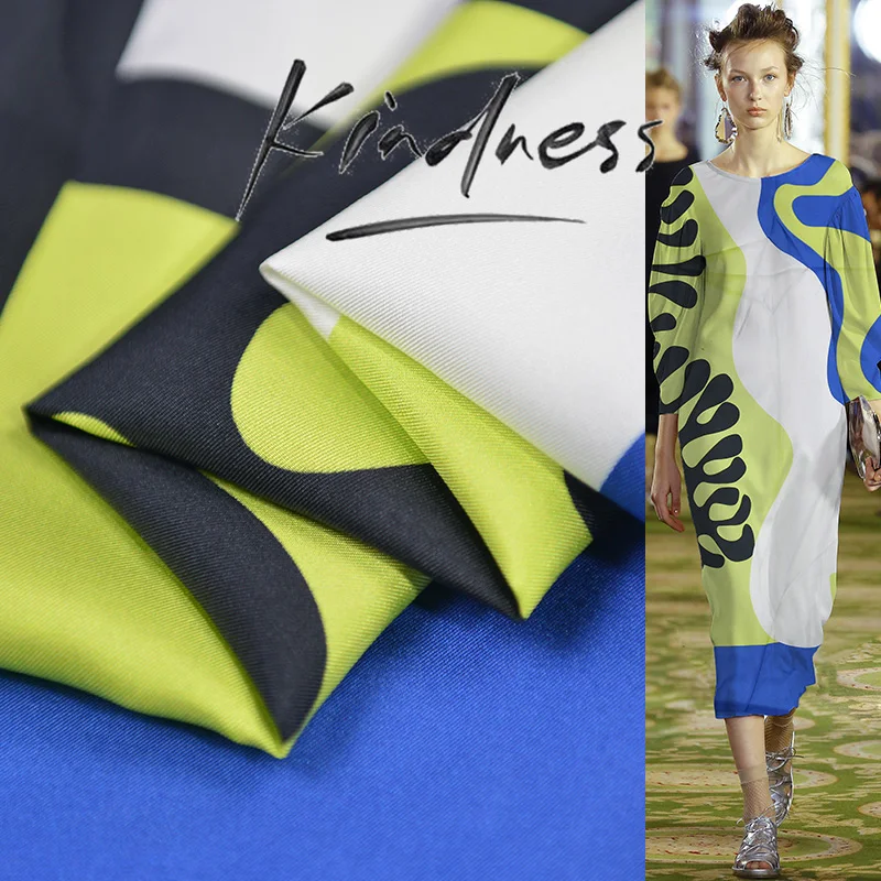 

19 New 137cm Width 16 Momme Design 100%silk Brand Banana Leaf Printed Fabric for Women Dress Diy Sewing Free Shipping Sale Hot