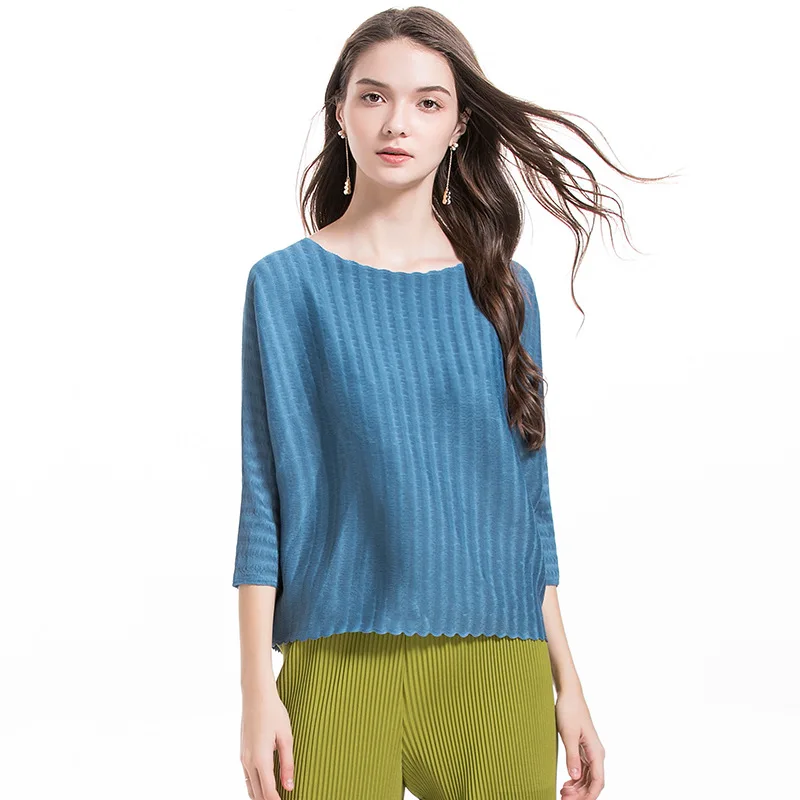 sky blue top Женская футболка размера плюс, 45-75 кг, волнистый узор, одноцветная, свободная, Miyake, плиссированная, круглый вырез, рукав три четверти, короткая футболка - Цвет: sky blue top