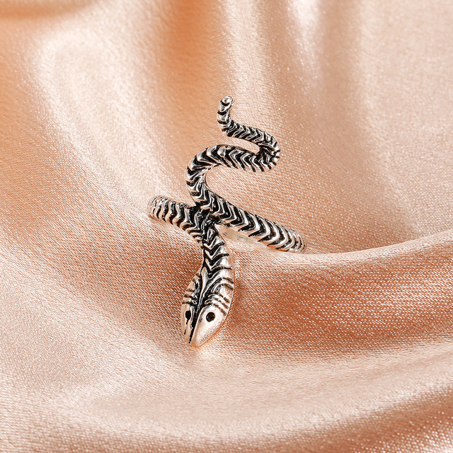 Snake Rings For Women Gold Color Black Heavy Metals Punk Rock Ring Vintage Animal Jewelry Wholesale Gifts