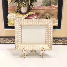 Vassoio portaoggetti per gioielli delicati di colore dorato Base per specchio in vetro camera da letto decorativa cosmetica da tavolo organizza il piatto