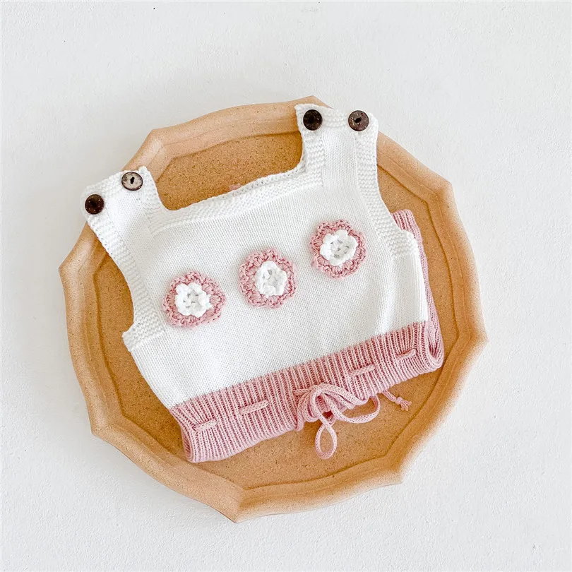 18239057561_1610855387