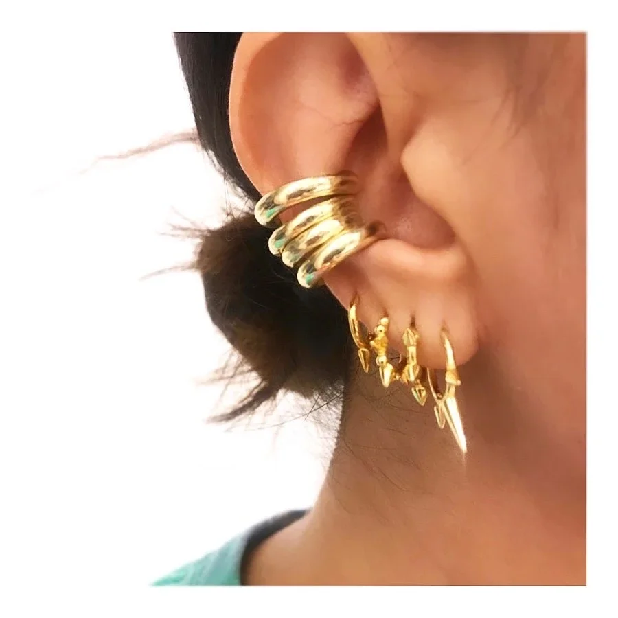 

2020 gold filled tiny spike hoop girl earring with cz paved fashion Spike ear cuff earring women wedding engagement earrings