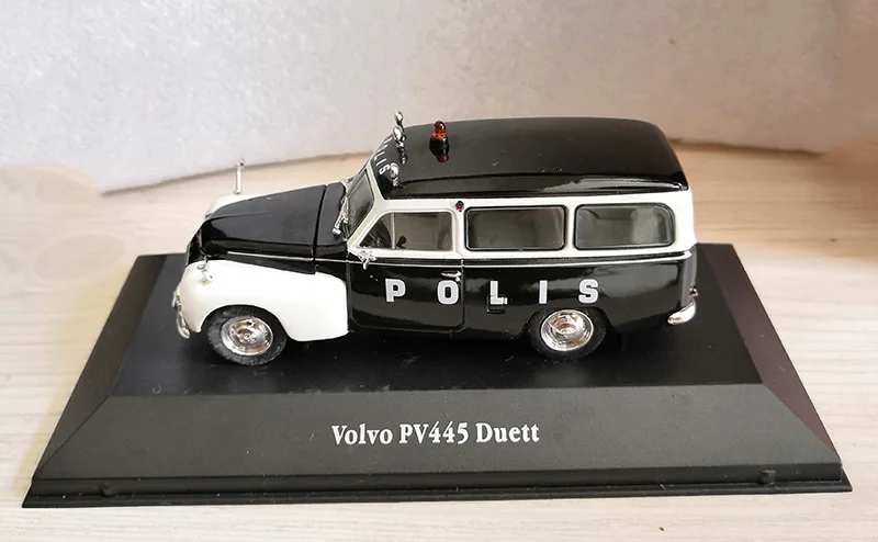 1/43 Volvo PV445 Duett POLIS Diecasts игрушечные машины сплав полиция металлический литье коллекционная машинка игрушки