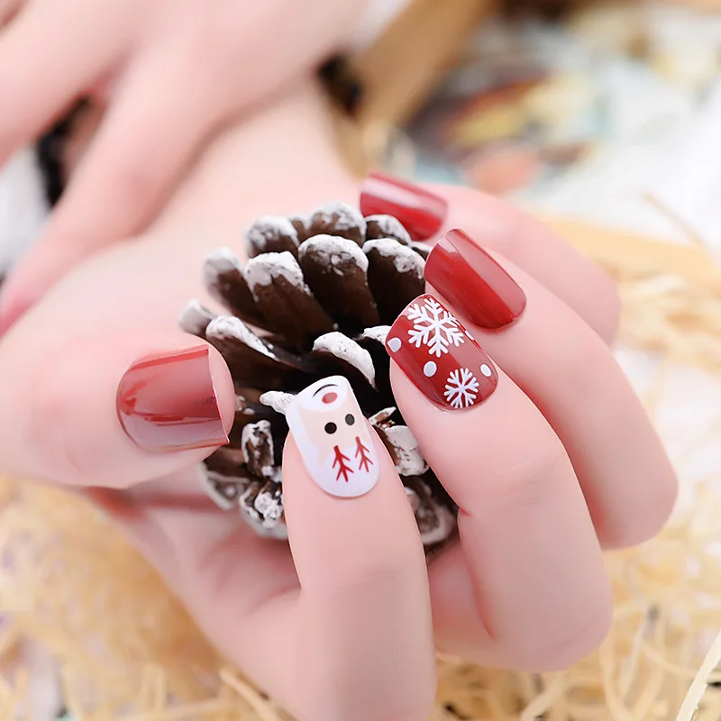 24Pcs Christmas false Nails Snowflake Elk Design New Year Artificial Fake Nail Art Tips Decoration Christmas Gift