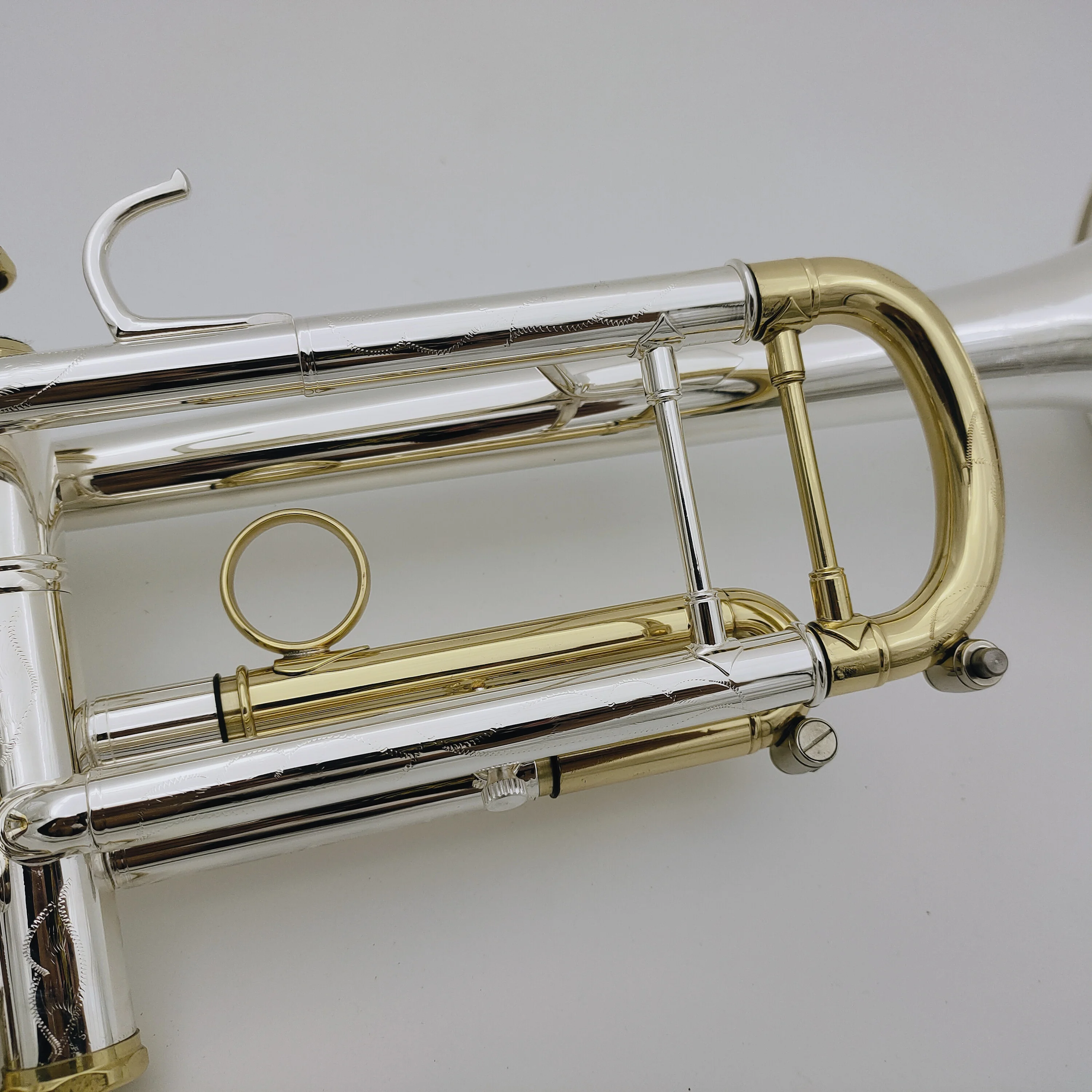 Professional LT180S-72 Bb Trumpet Stainless Steel Silver and Gold Lacquer Type Small Trompeta Brass Instruments Trumpete