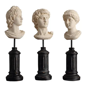 

European Archaized Figure Statue Creative Resin Character Sculpture Room Decor Ornament Home Decoration Accessories