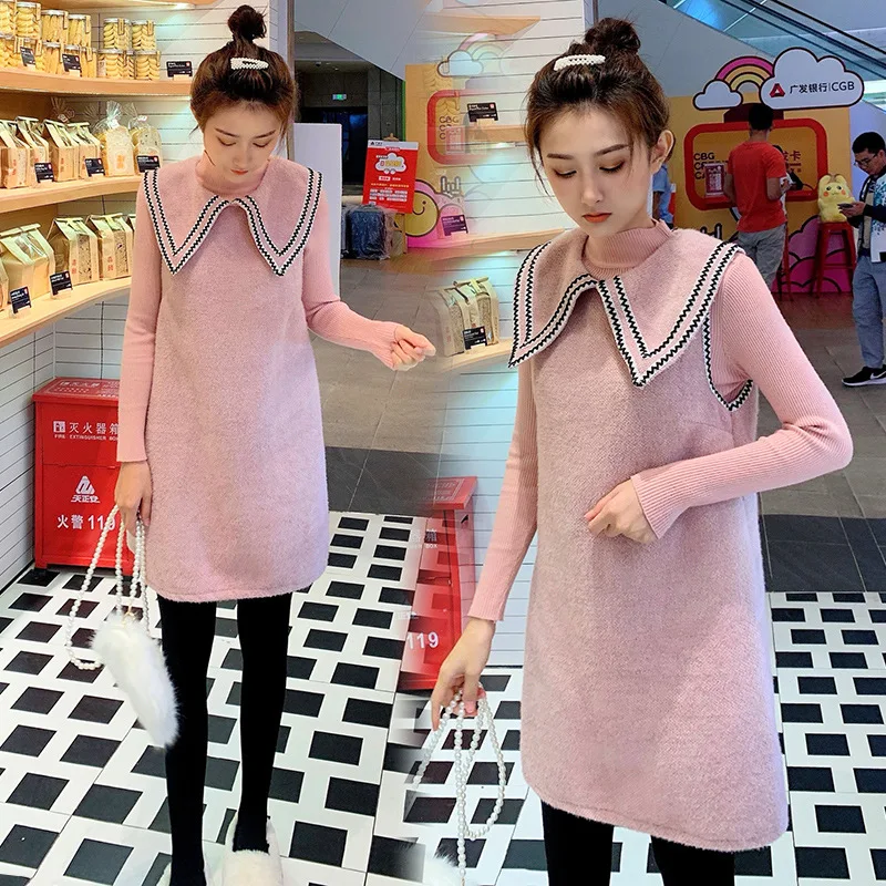 

2020 Spring Photo Shoot Sweater + Suspender Skirt