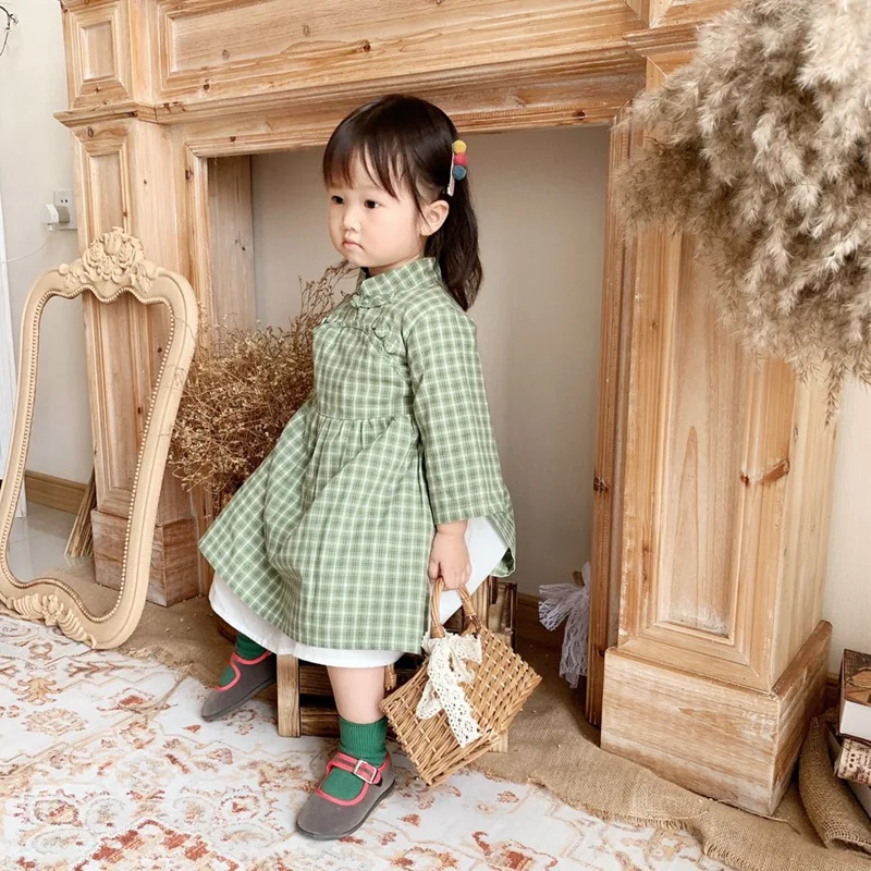 Осенний дизайн Cheongsam; платья в клетку для маленьких девочек; хлопковый Халат на пуговицах ручной работы; детская одежда; праздничные платья для малышей