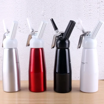 

2pcs/lot 500ml Whipped Cream Dispenser with 3 Decorating Nozzles Aluminium Cream Cracker Whipper Dessert Cake Kitchen Cup Tool