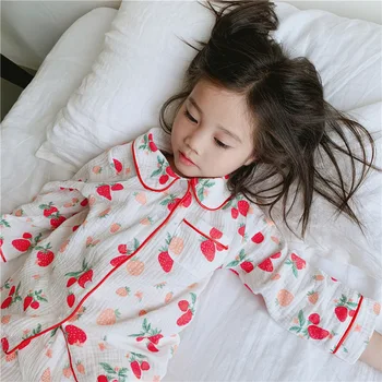 

Girls Pajamas Autumn New Child Baby Children Long Sleeve Tops Thin Breathable Cute Print Small Strawberry Home Service Set