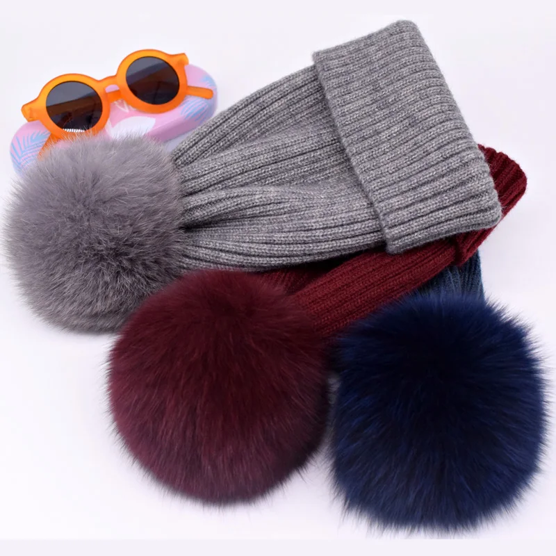 2024 New winter hat luxury quality Fox fur pompom hats beanie High quality Girls womens bonnet winter hats for women 4