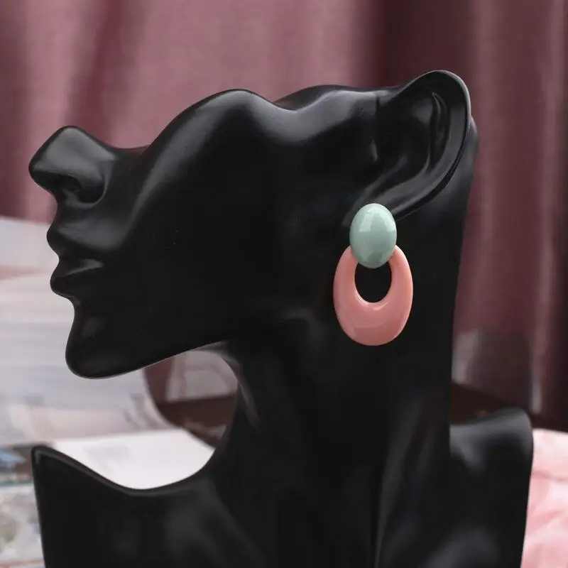 

EC1042 2019 new color contrast acrylic earrings daily elegant wild romantic earrings oval hollow female earrings trend earrings