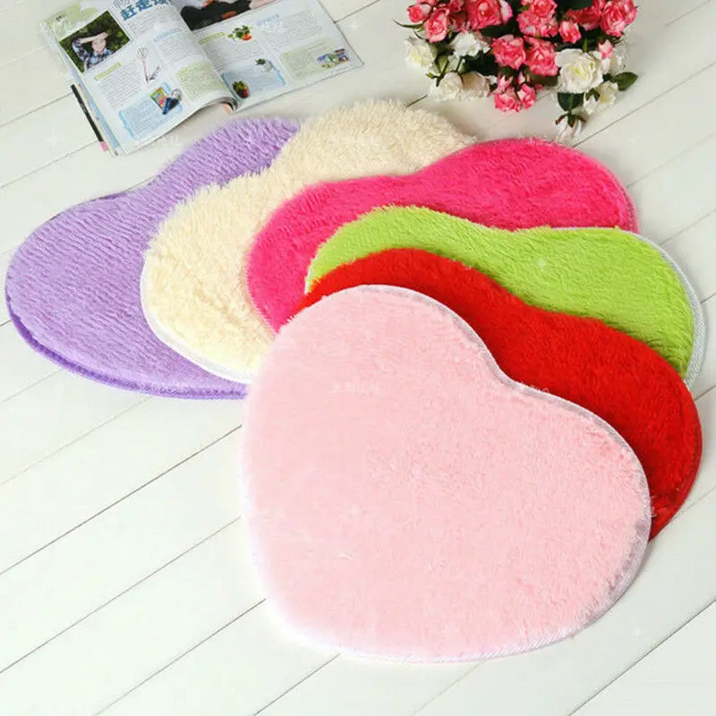 

Heart Shaped Bathroom Carpets Absorbent Non-slip Soft Memory Plush Shower Mat Bath Bathroom Floor Foam