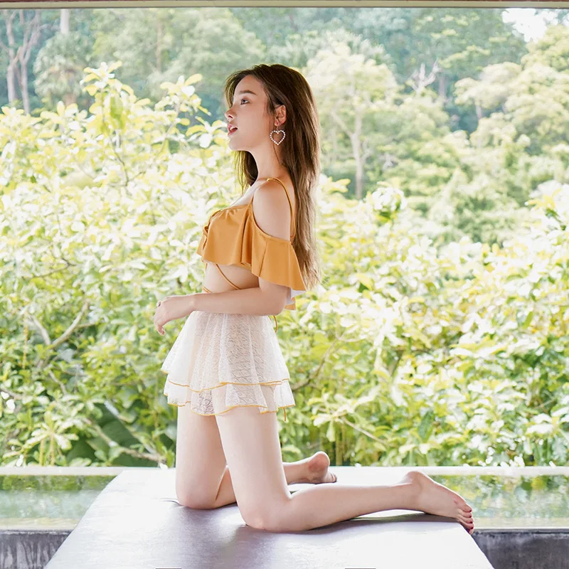 

South Korea Graceful Sexy Slimming Small Bust Gathering Bubble Hot Spring Skirt Two-piece Swimsuits Women's Three-piece Set Soli